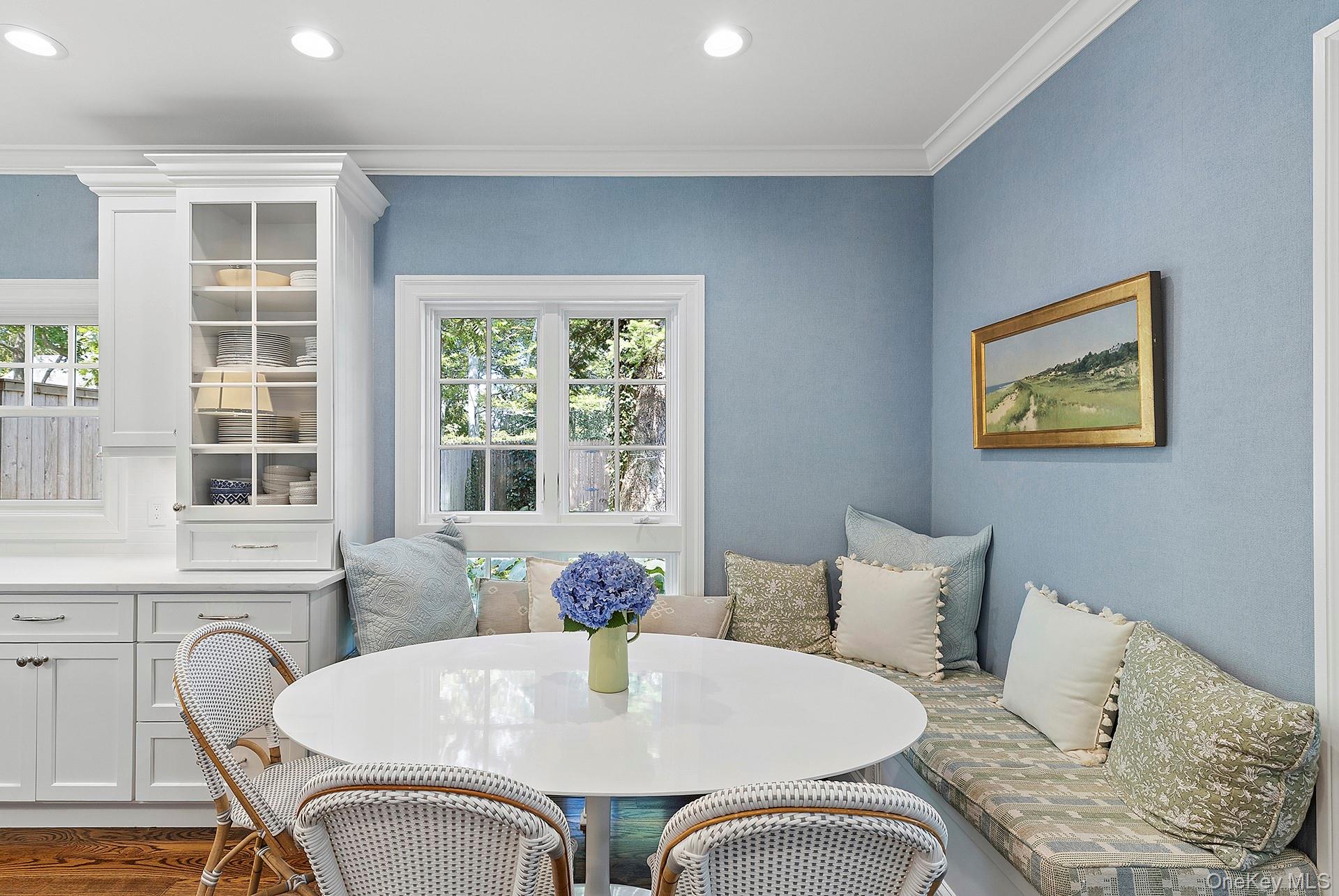 100 Pantigo Road Property Photo 8