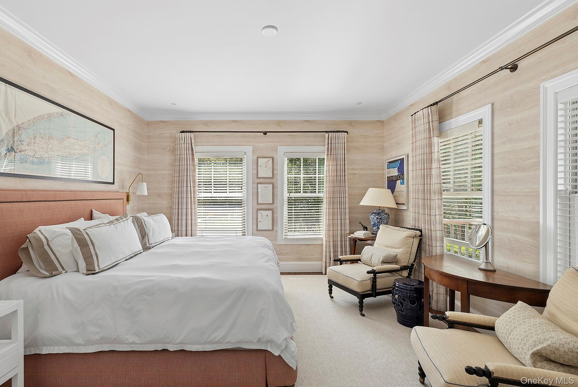 100 Pantigo Road Property Photo 10