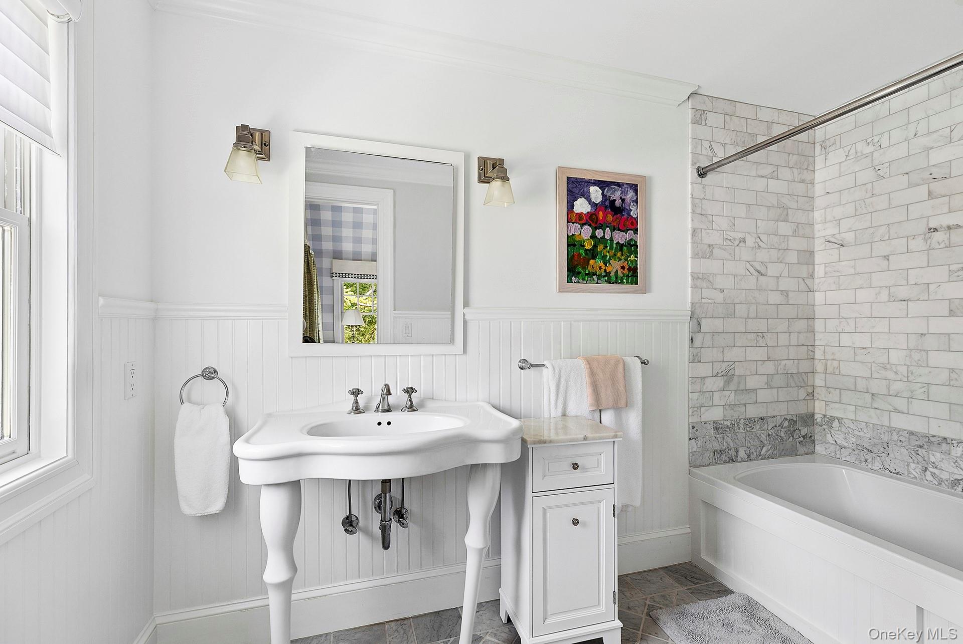 100 Pantigo Road Property Photo 17