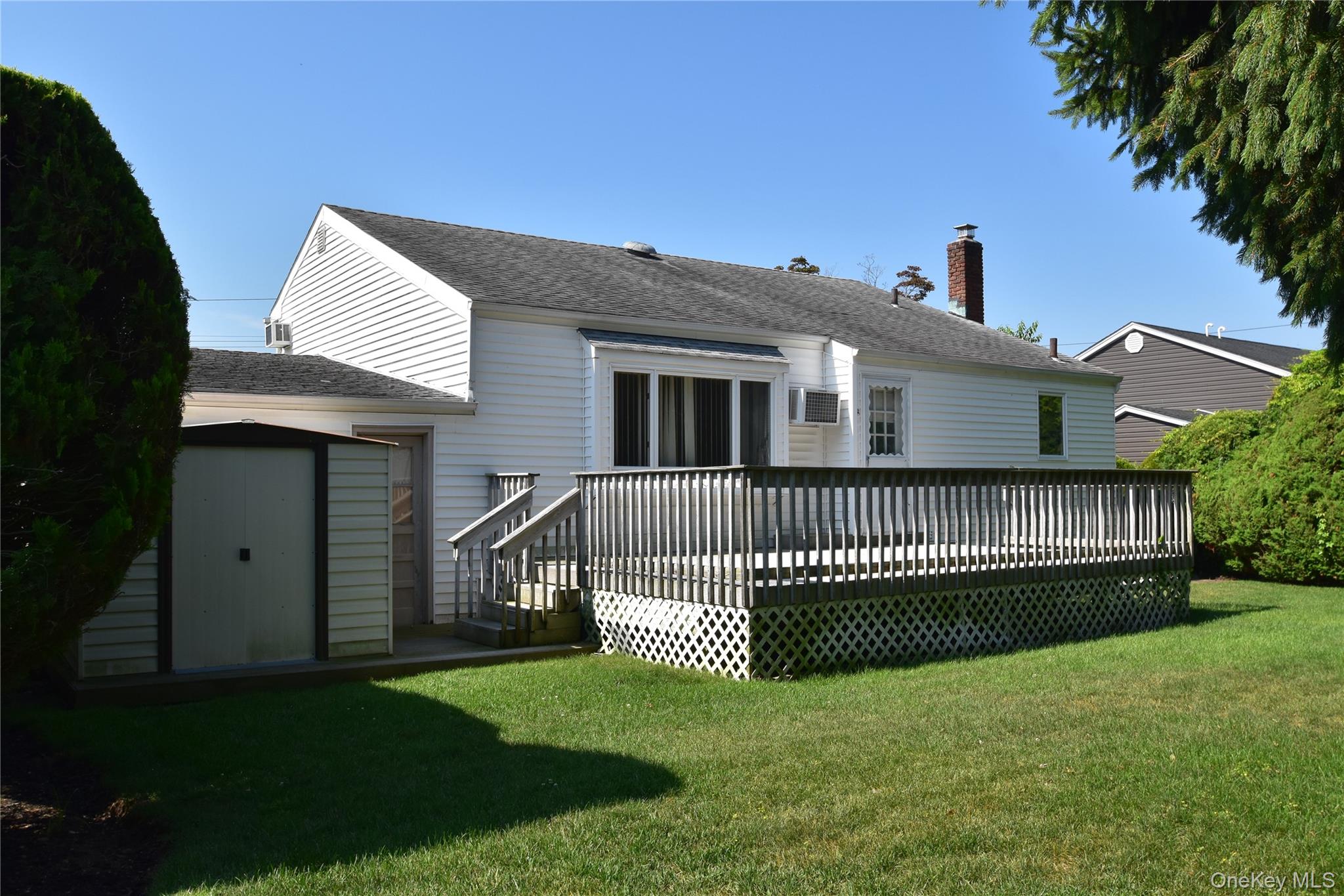 333 N Albany Avenue Property Photo 5