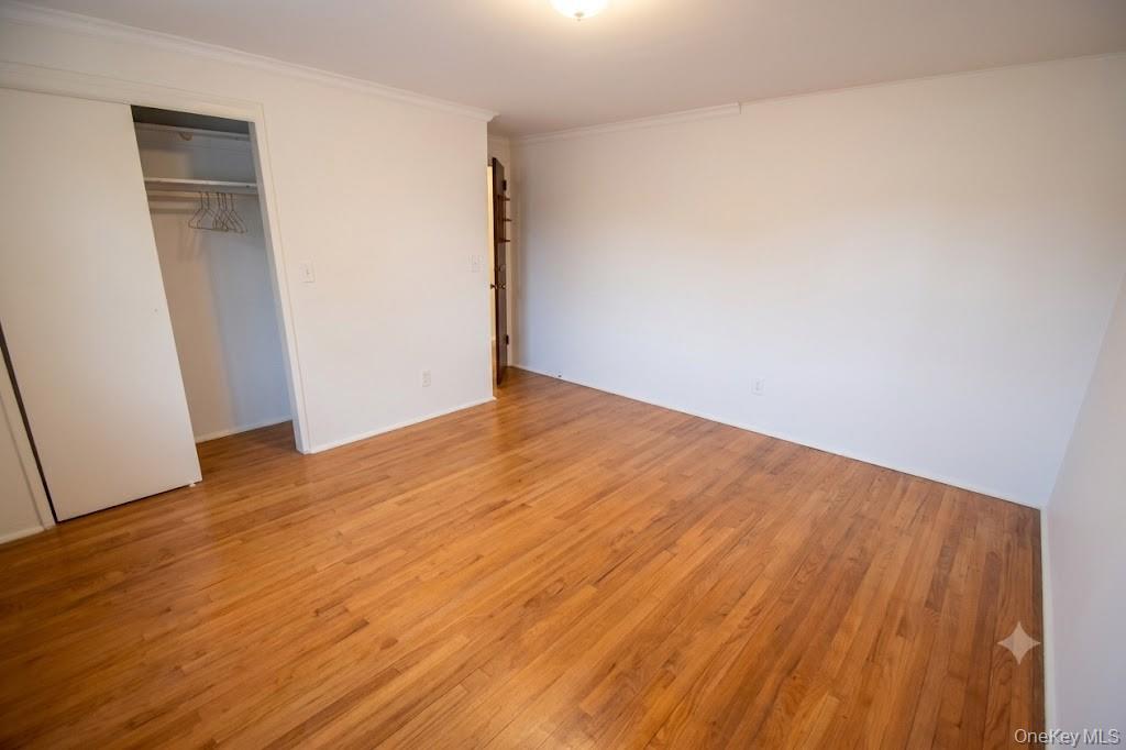 333 N Albany Avenue Property Photo 14