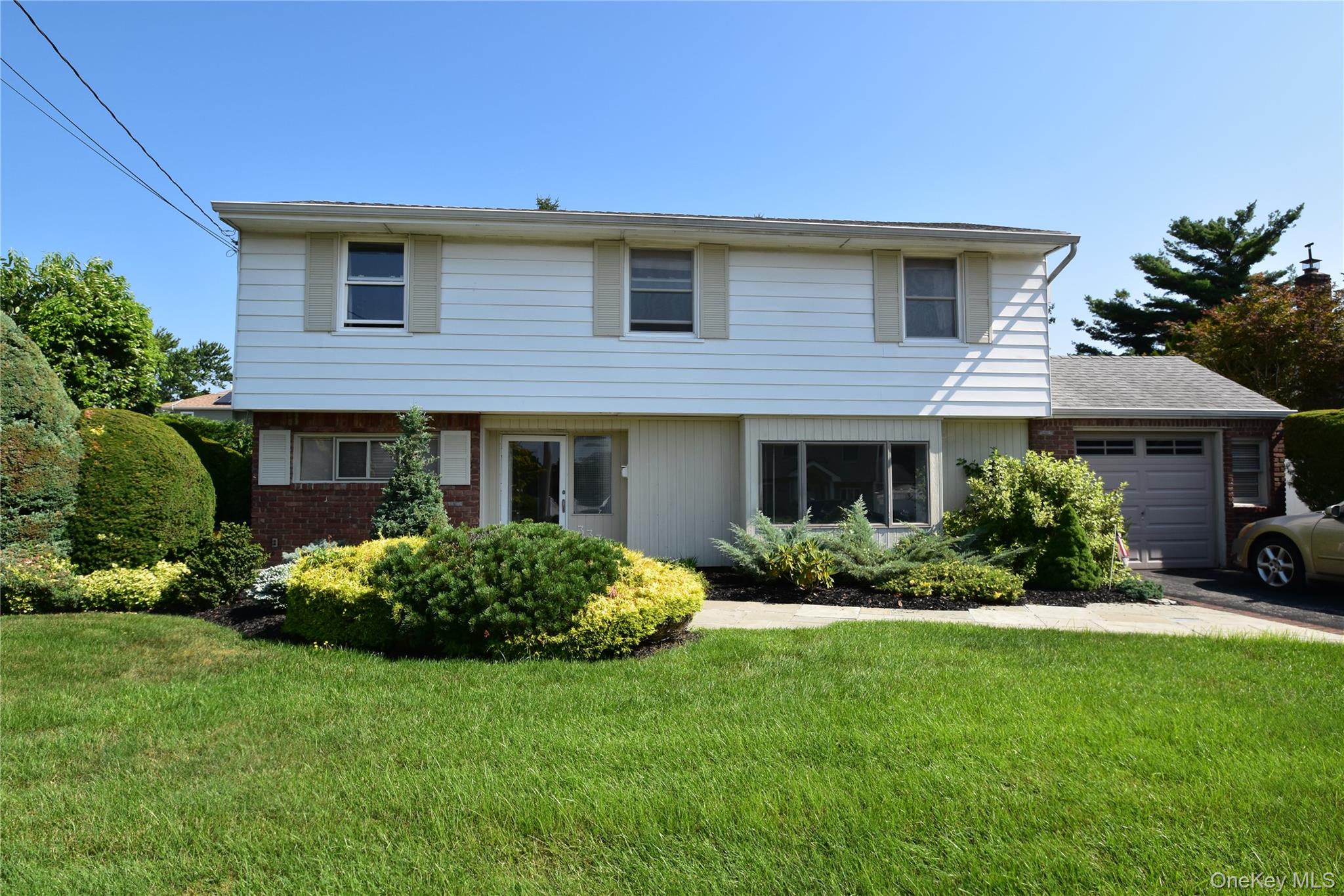 333 N Albany Avenue Property Photo 24