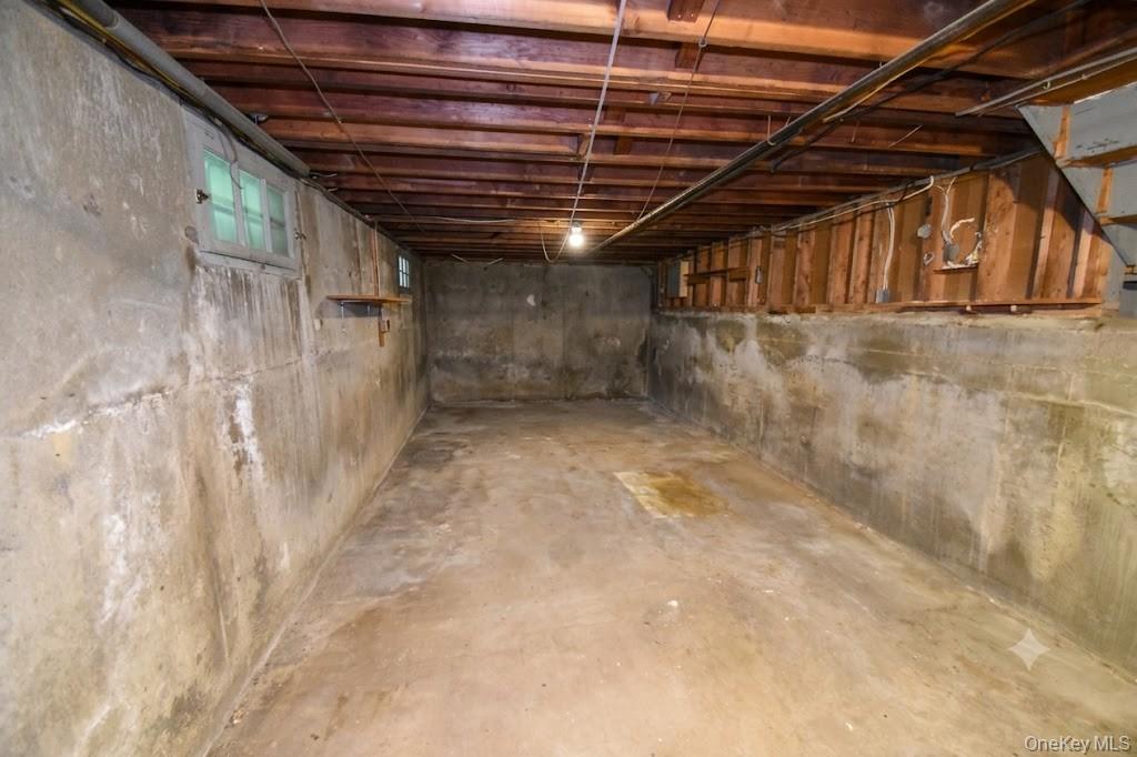 333 N Albany Avenue Property Photo 35