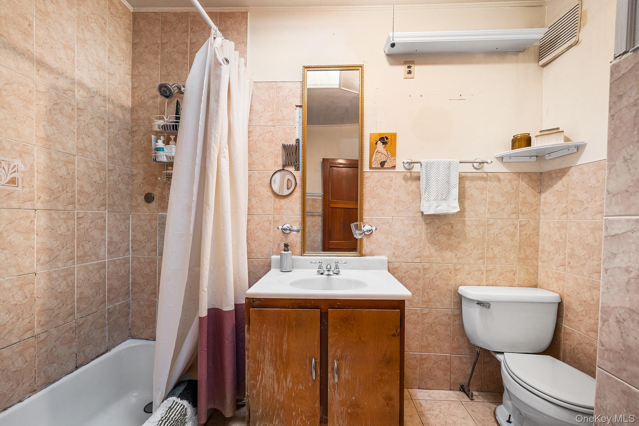 601 Knickerbocker Avenue Property Photo 10
