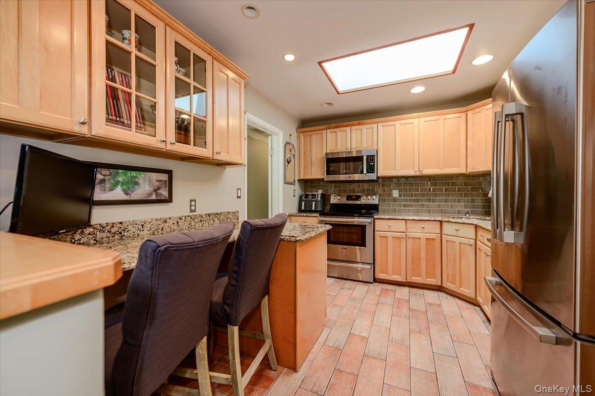 5 North Court Property Photo 9