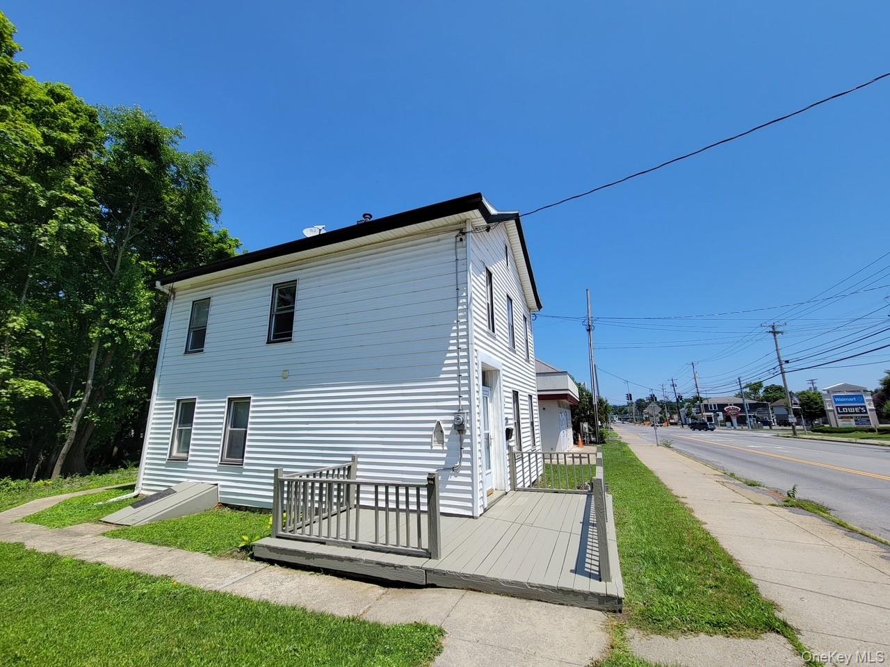 284 W Bridge Street Property Photo 14