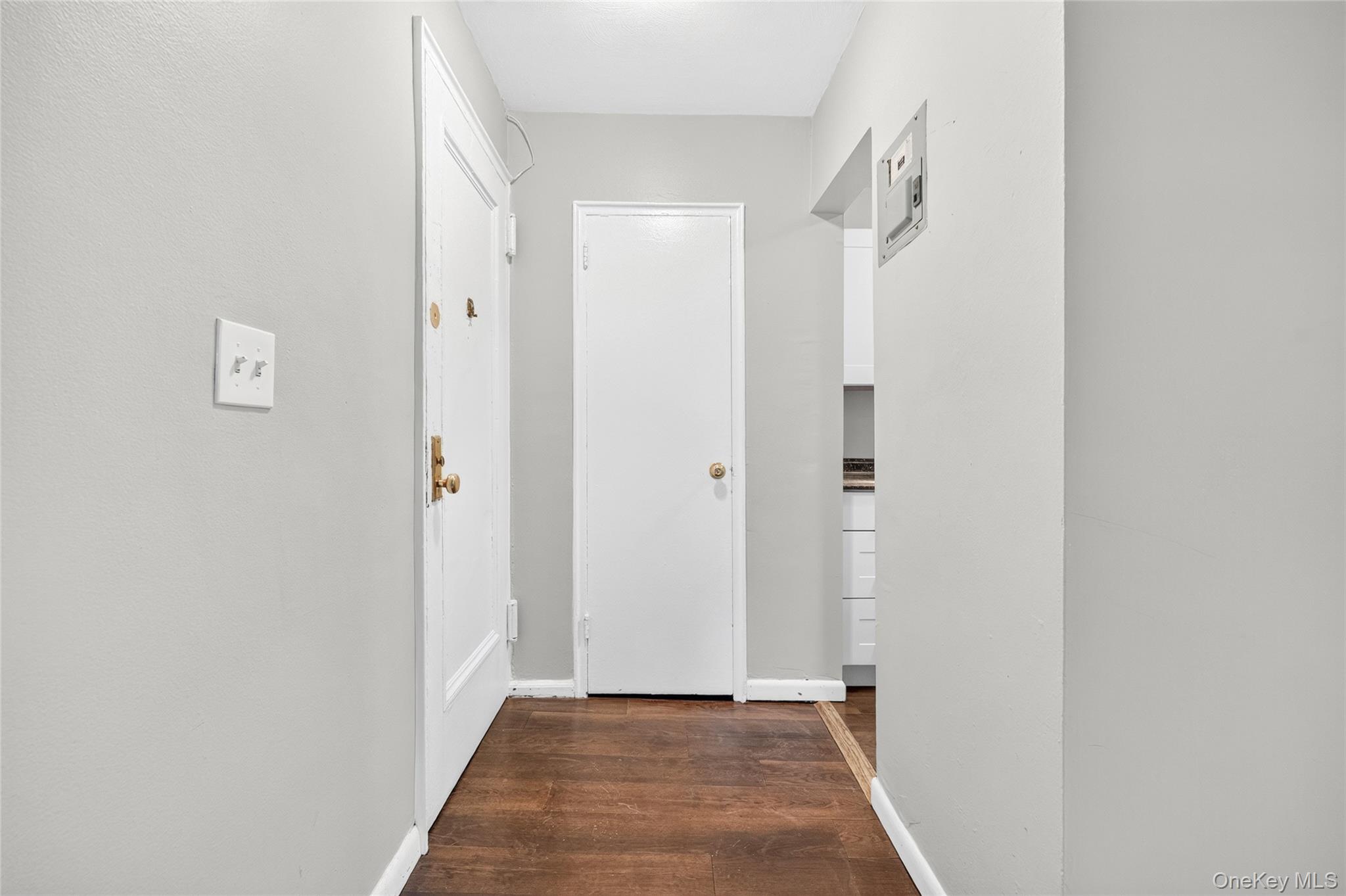 205 West Post Road 1n Property Photo 10