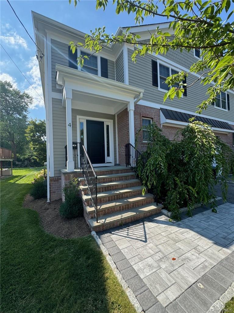4 Rose Avenue Property Photo 1