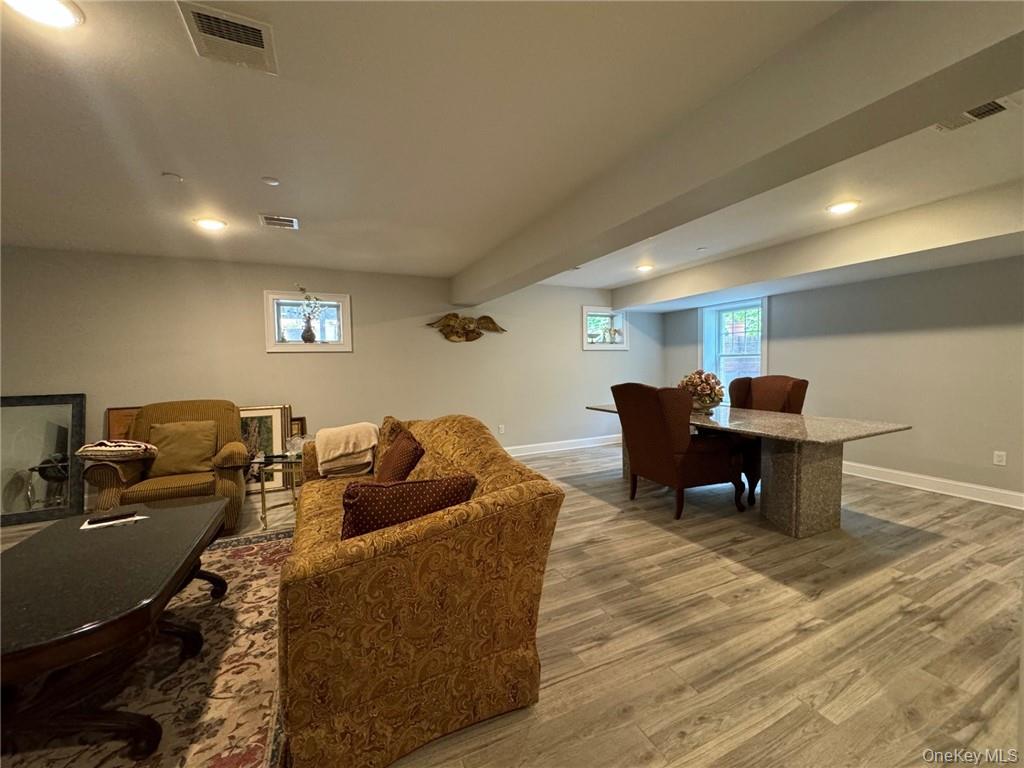 4 Rose Avenue Property Photo 17