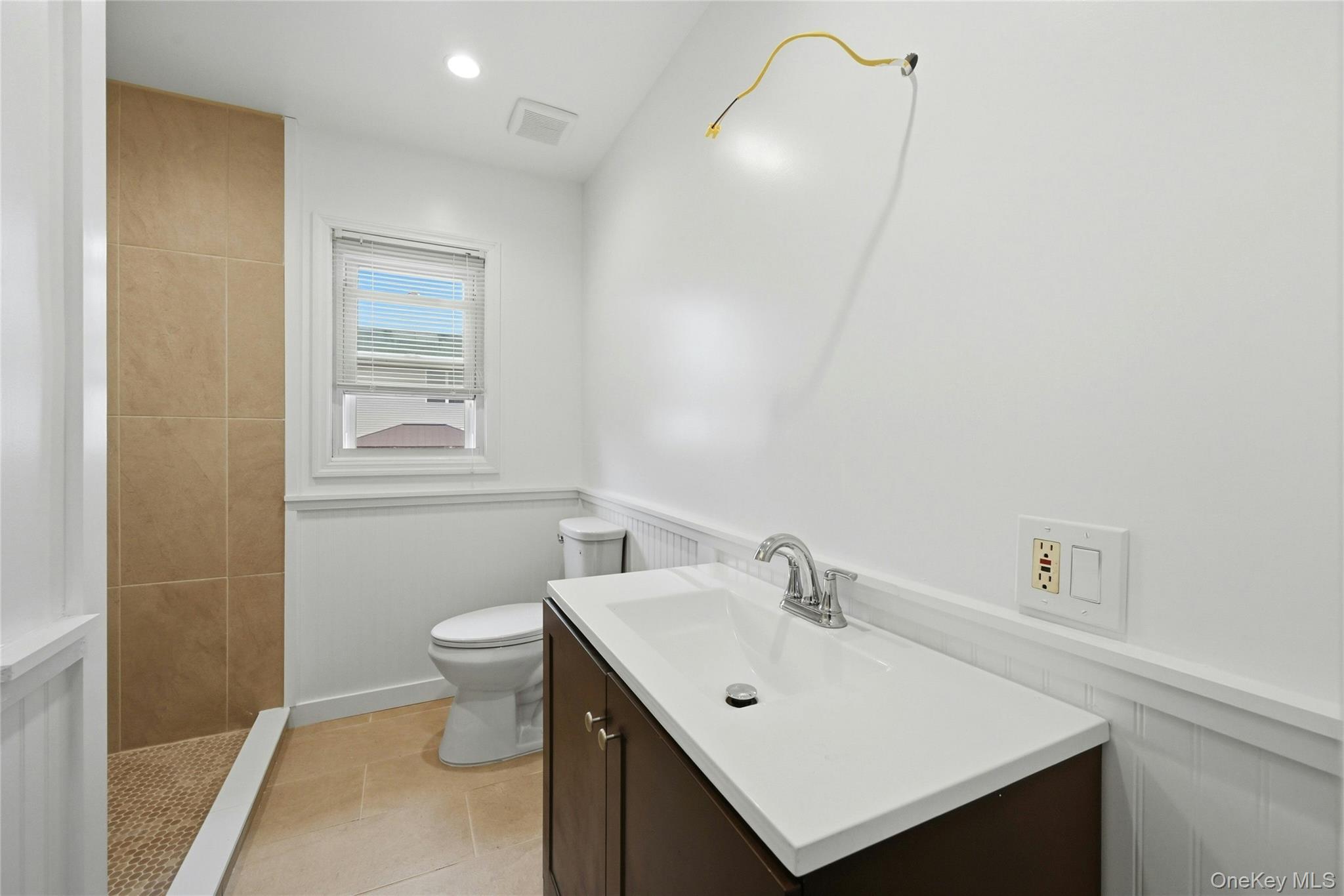 110 Oak Street Property Photo 19