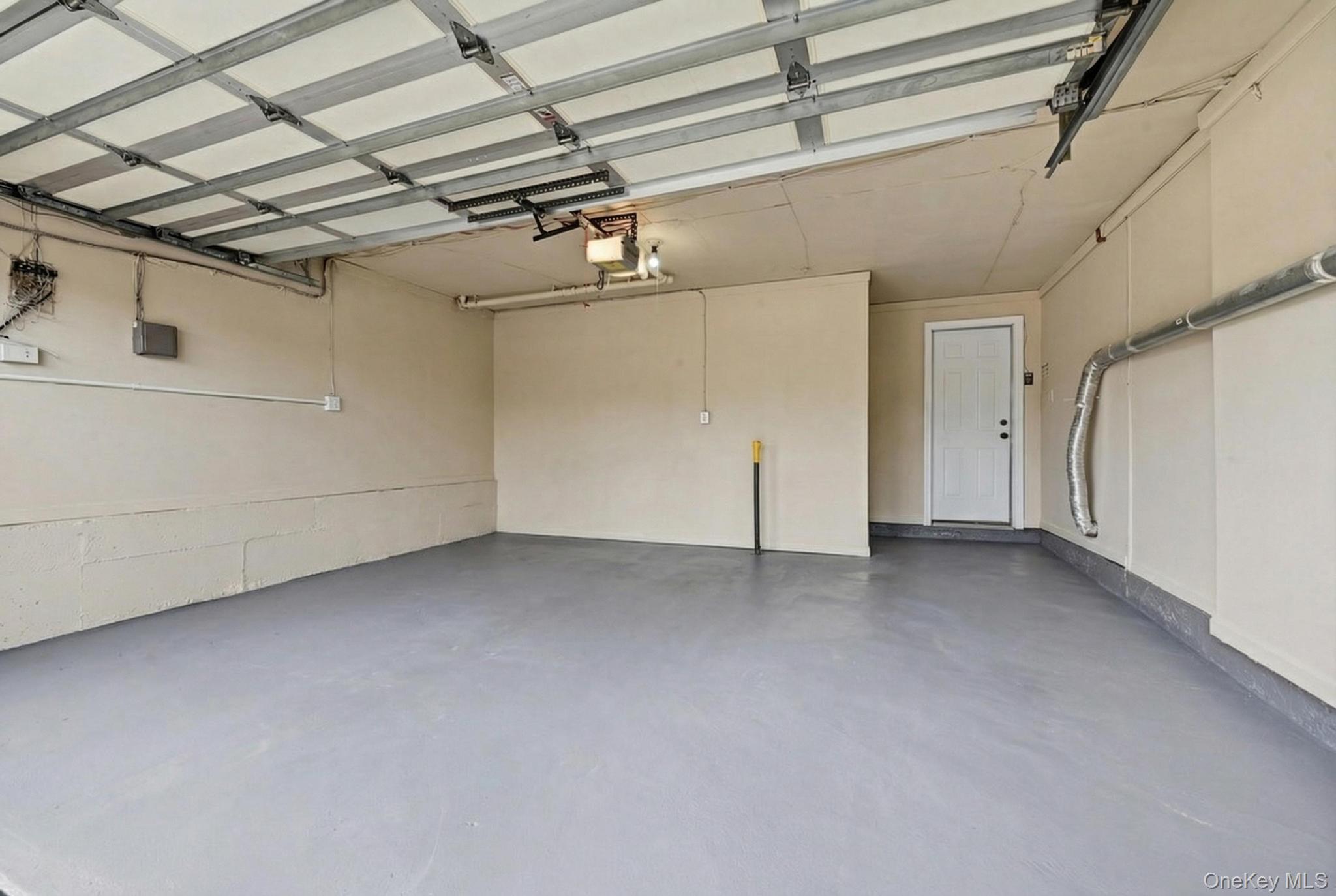 341 Green Court Property Photo 24