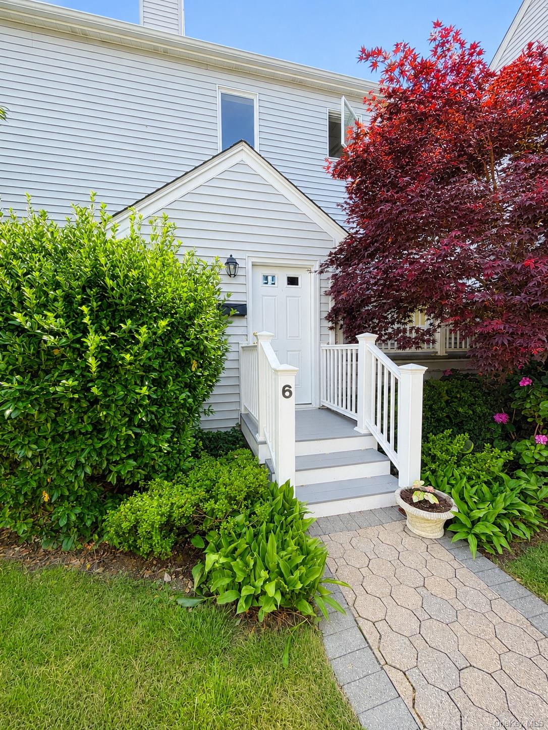 6 Cornell Place Property Photo 1