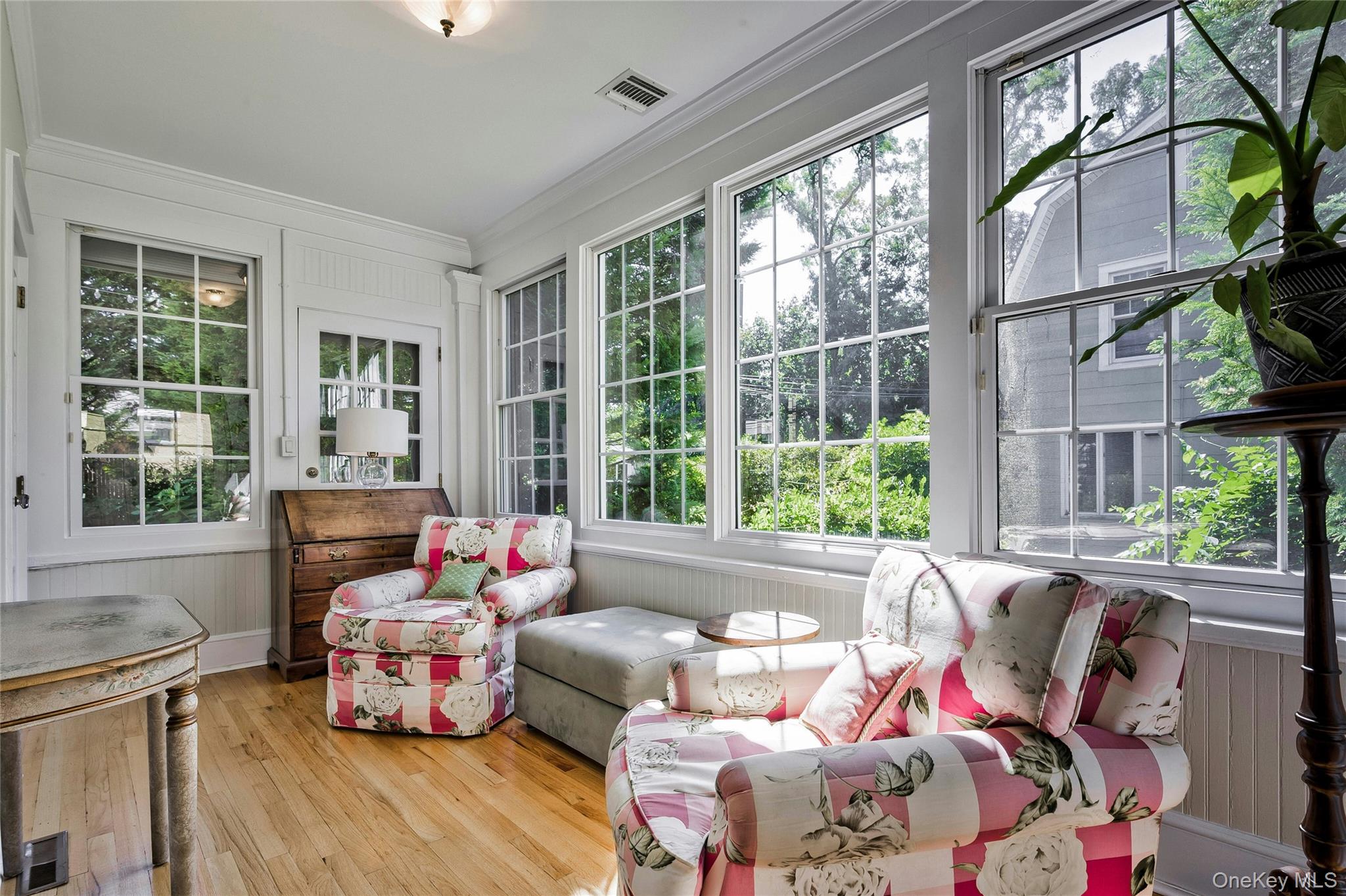 14 Buckingham Place Property Photo 12