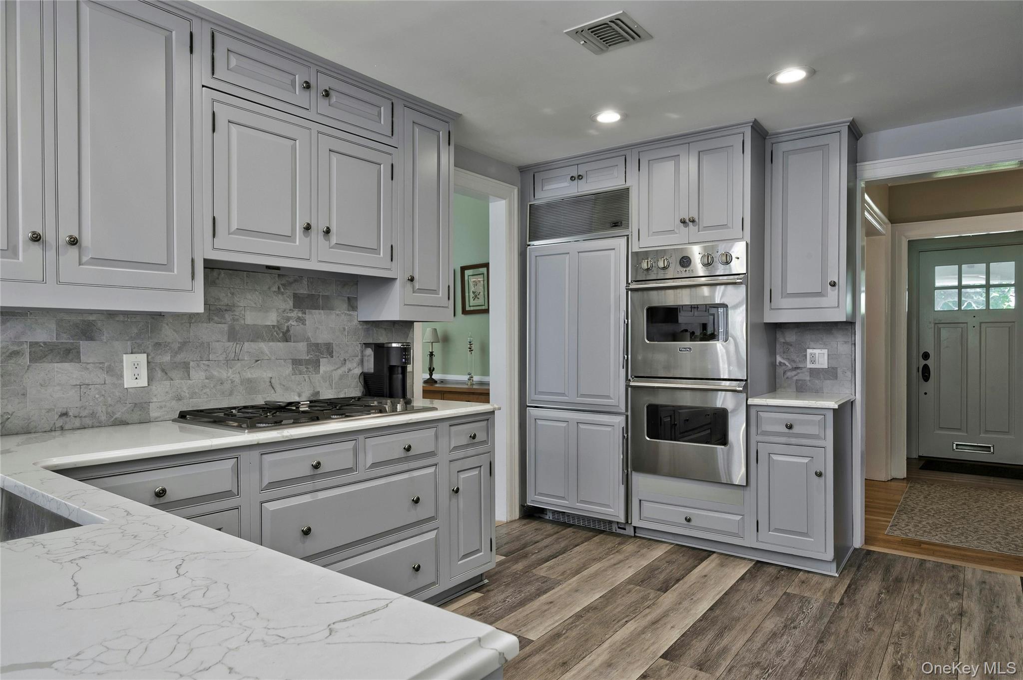 14 Buckingham Place Property Photo 22