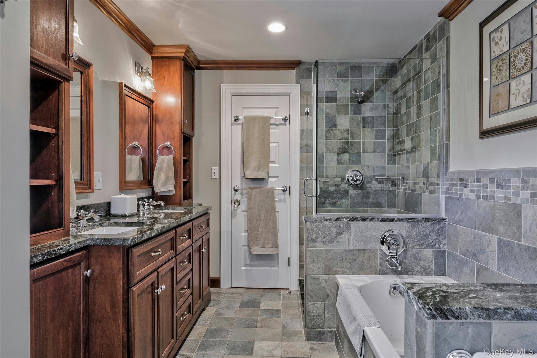 14 Buckingham Place Property Photo 32