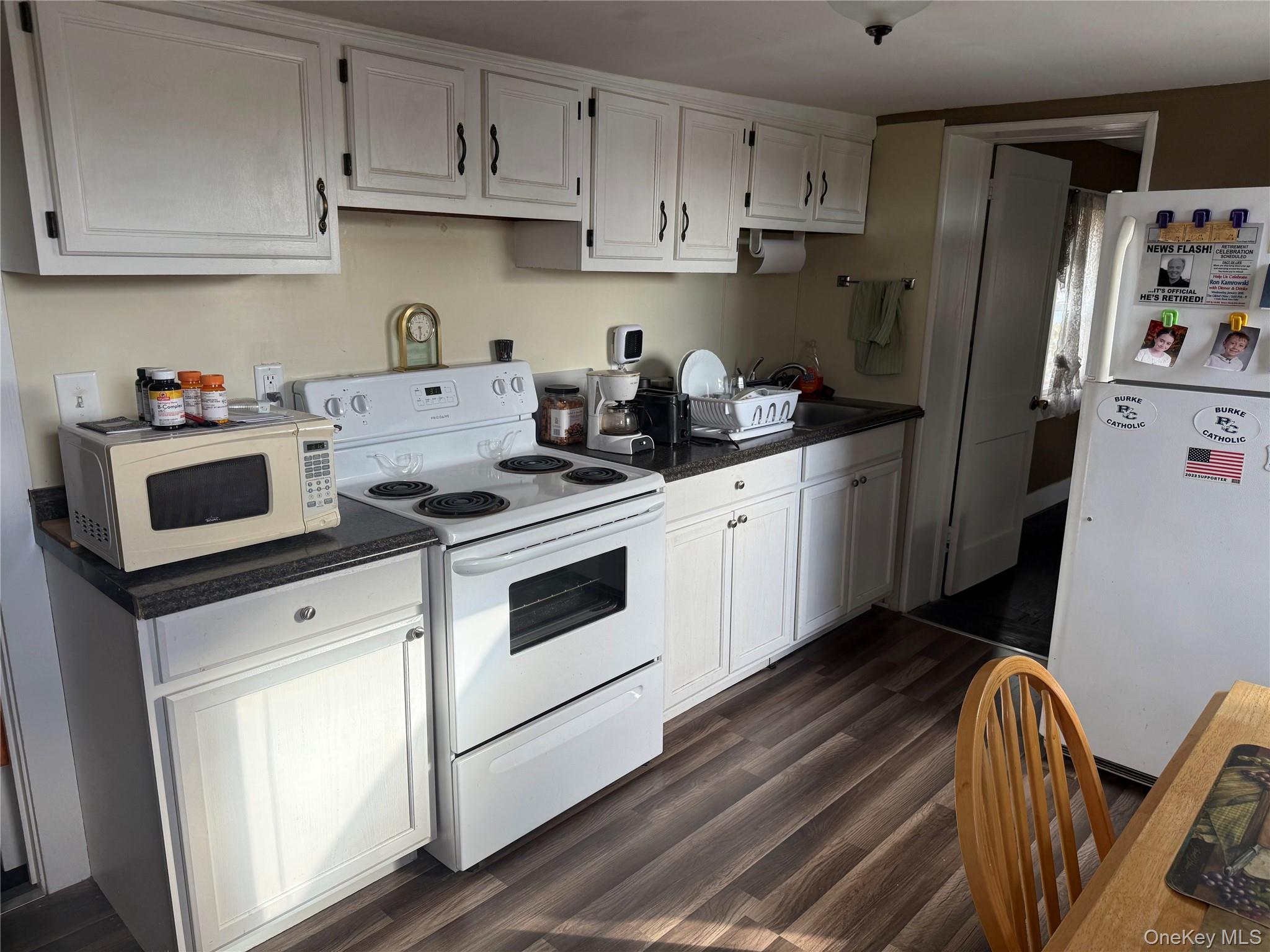6 Glenmere Avenue 4 Property Photo 5