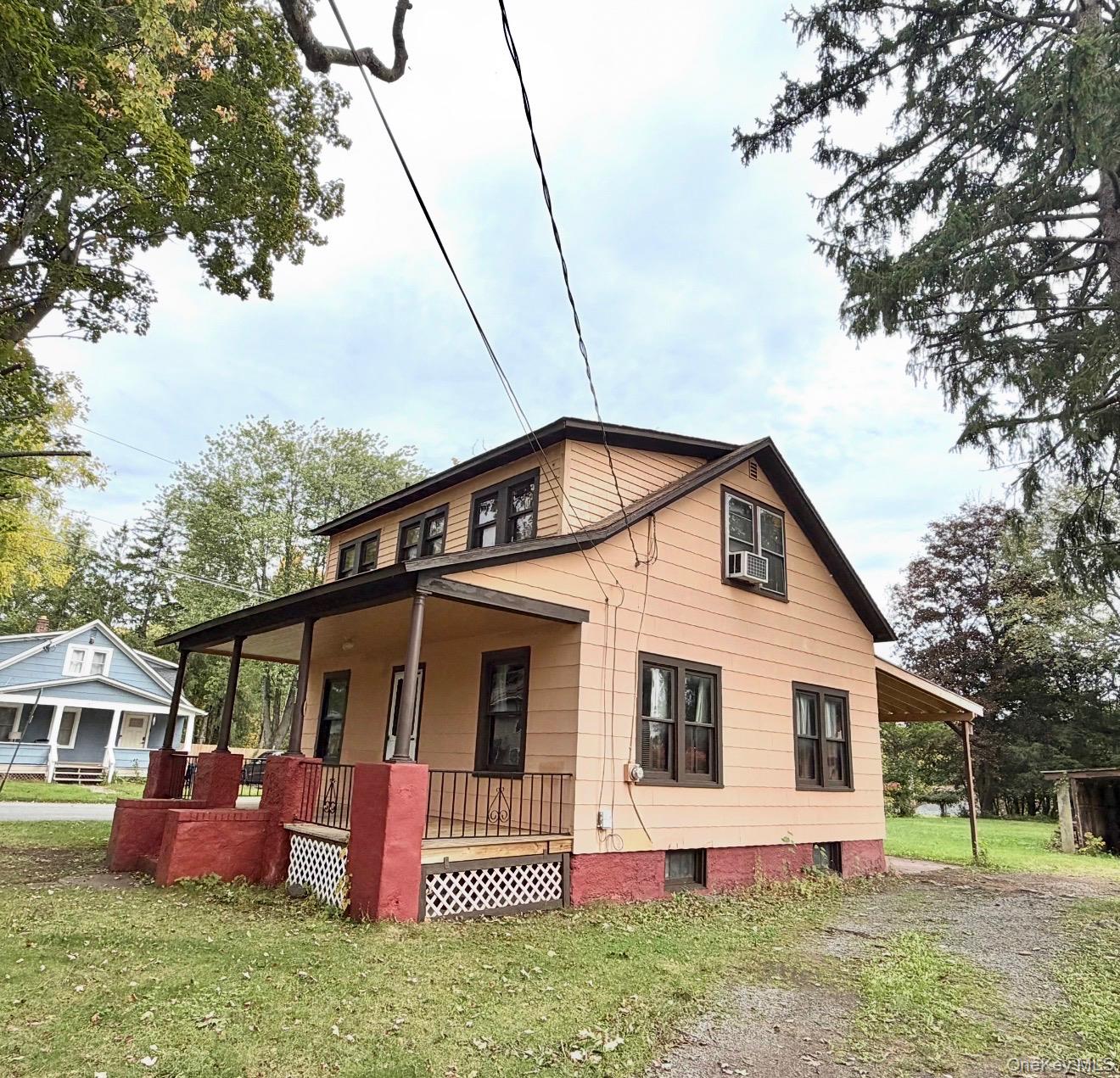 16 Cottage Street Property Photo 1
