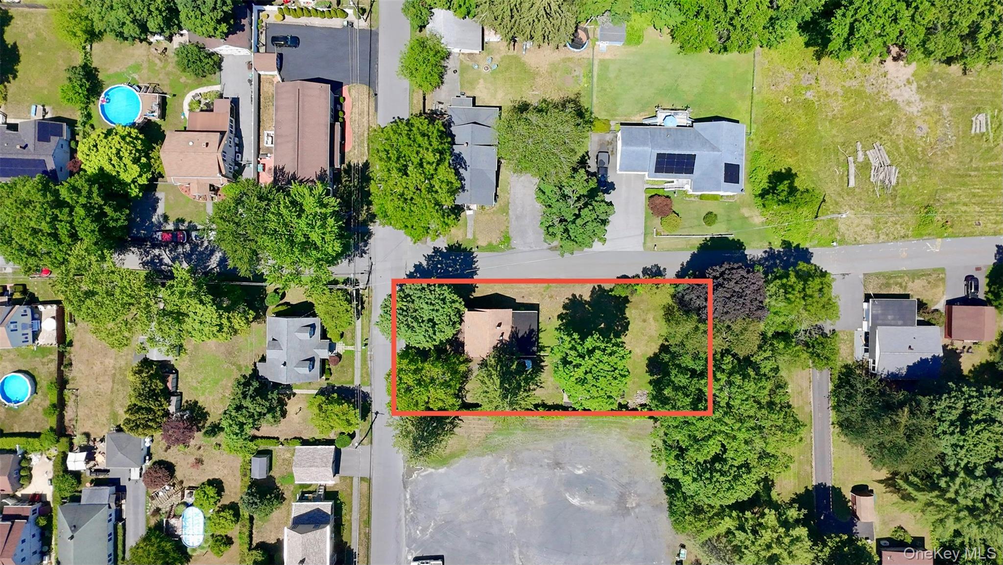 16 Cottage Street Property Photo 4
