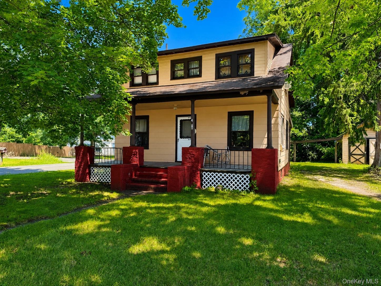 16 Cottage Street Property Photo 5