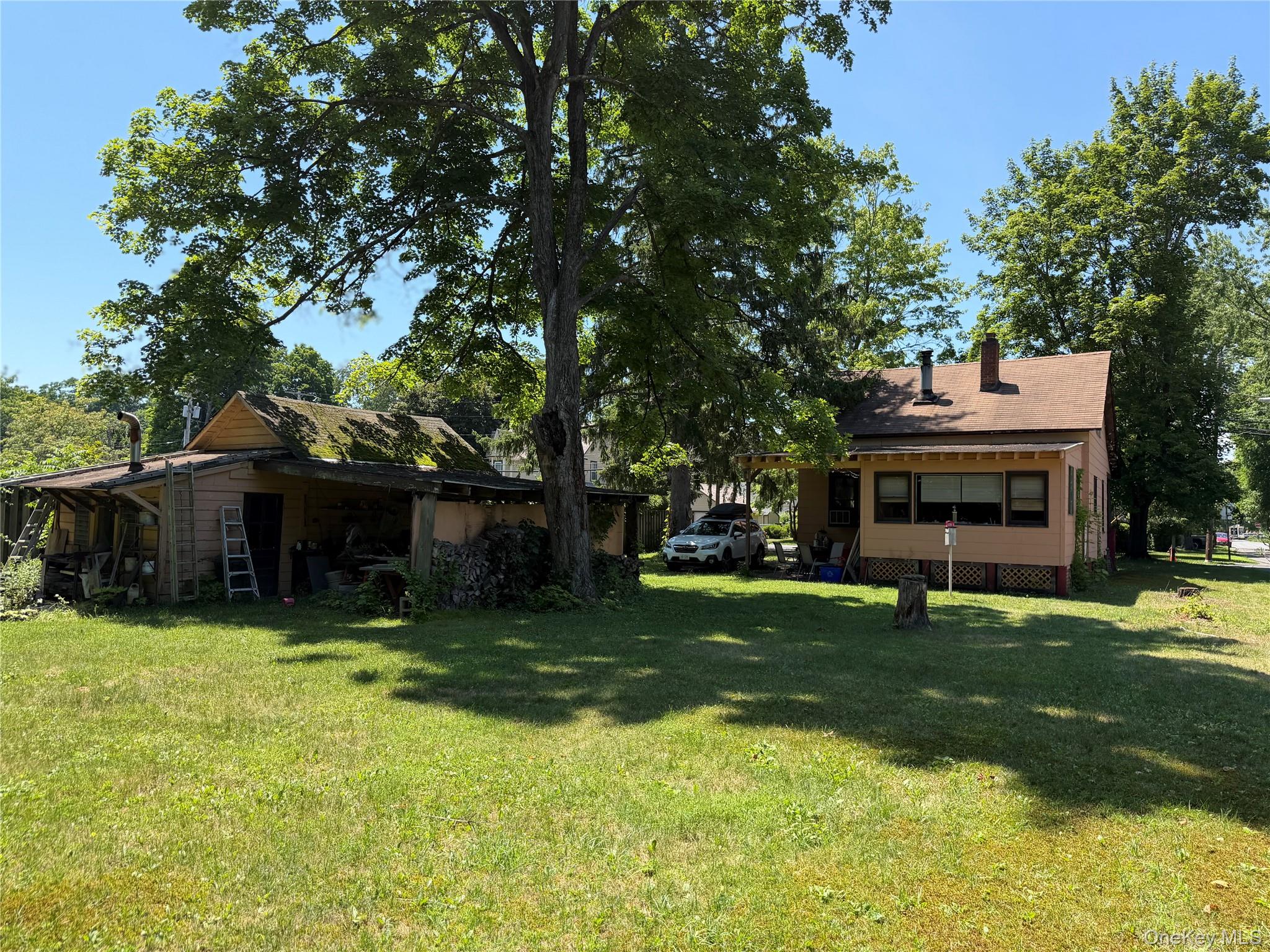 16 Cottage Street Property Photo 15