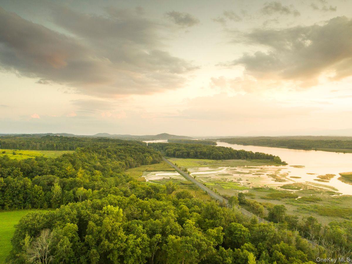 6881 Rod And Gun Road Property Photo 18