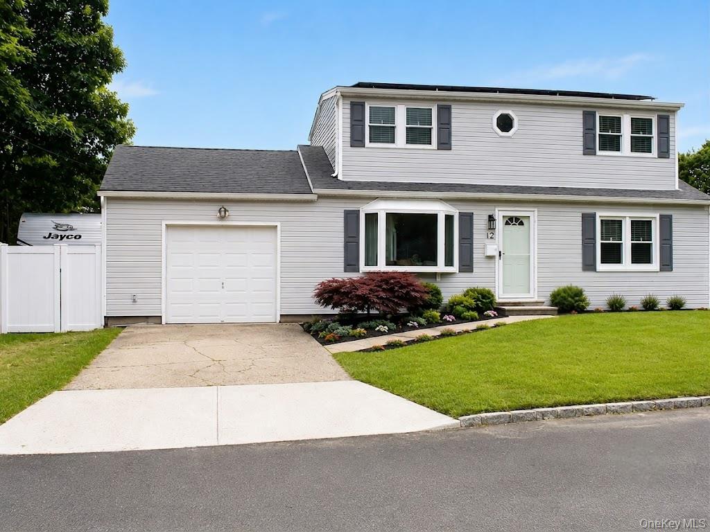 12 Carol Drive Property Photo 1