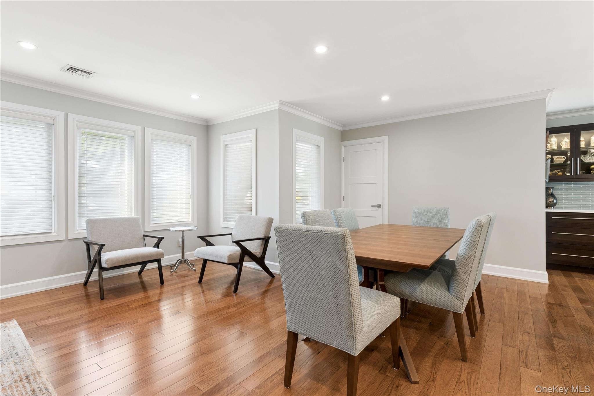 2145 Abbot Avenue Property Photo 8
