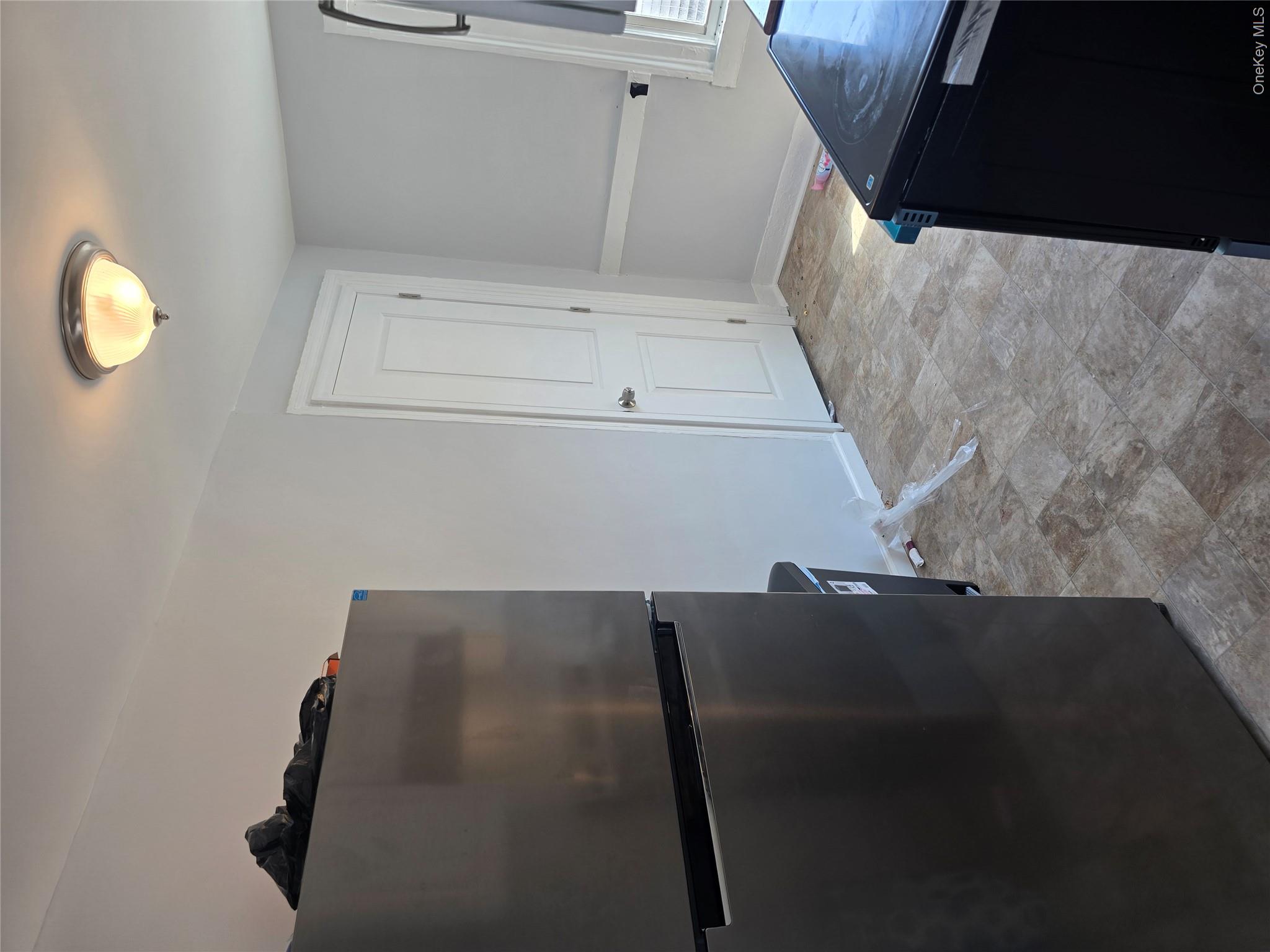 17 Conklin Street Property Photo 22