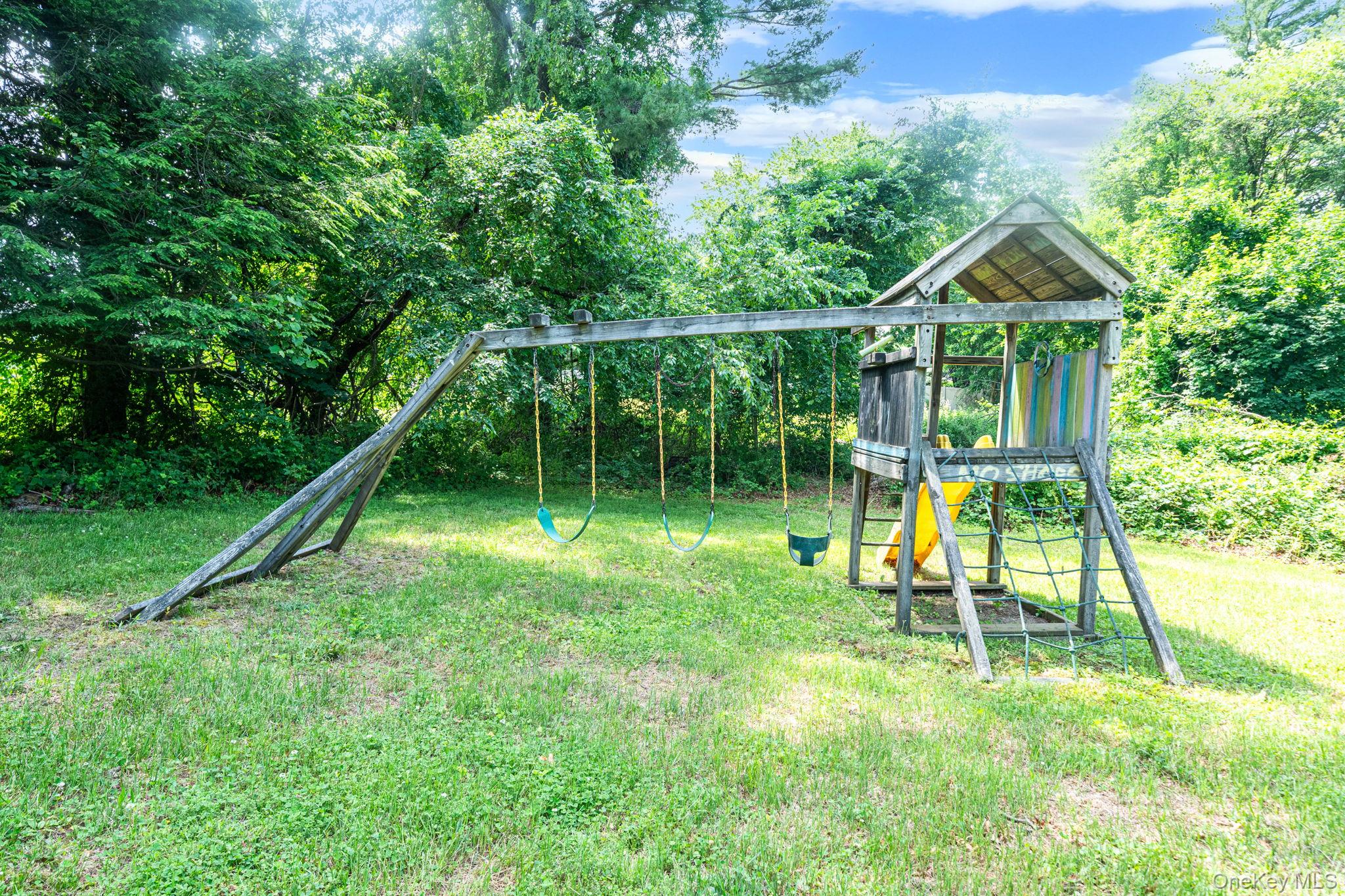 917 Drewville Road Property Photo 4