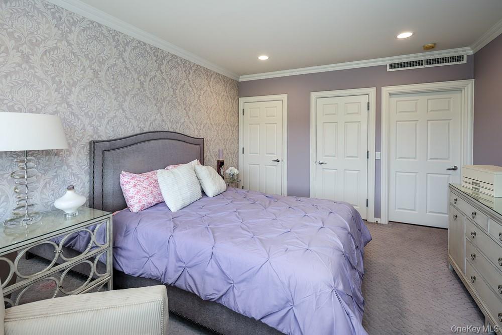 100 Harborview Drive 301 Property Photo 20