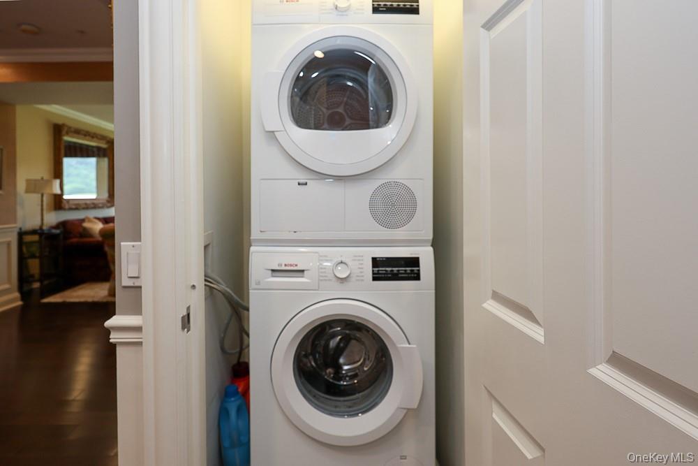 100 Harborview Drive 301 Property Photo 25
