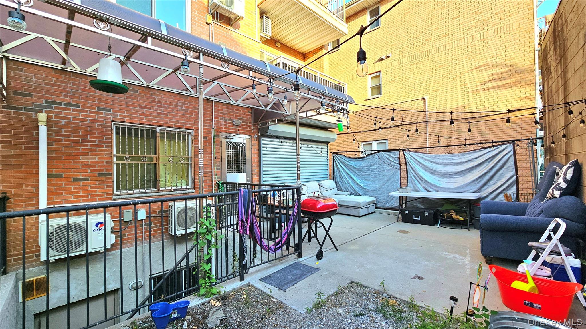 4208 & 4210 164th Street Property Photo 8