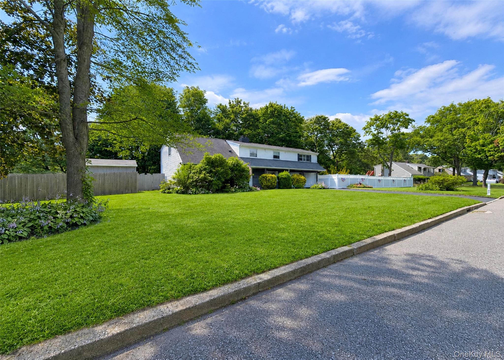 30 Hackberry Lane Property Photo 2