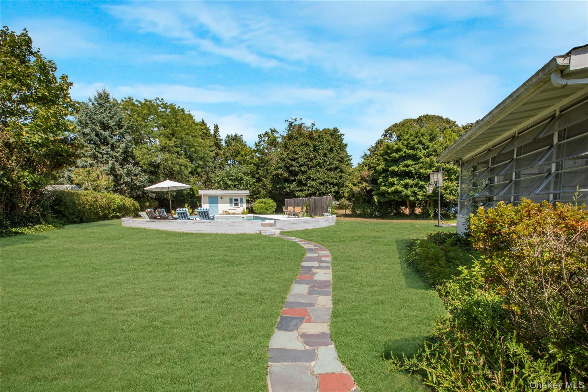 32 General Mclean Drive Property Photo 13