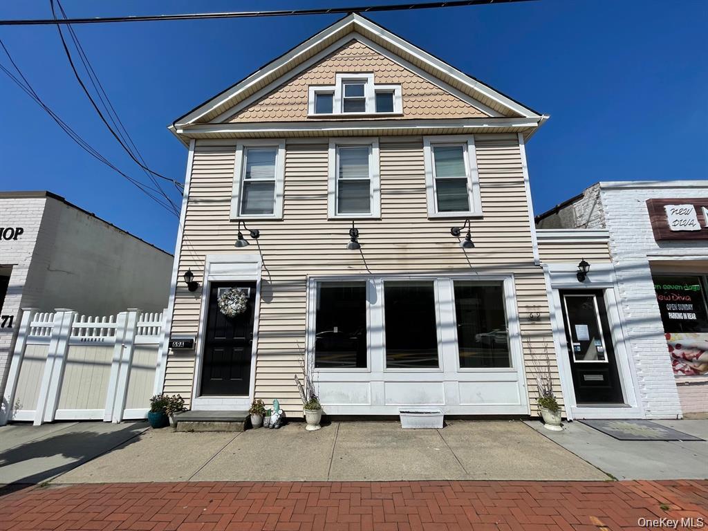 69 Broadway Property Photo 2