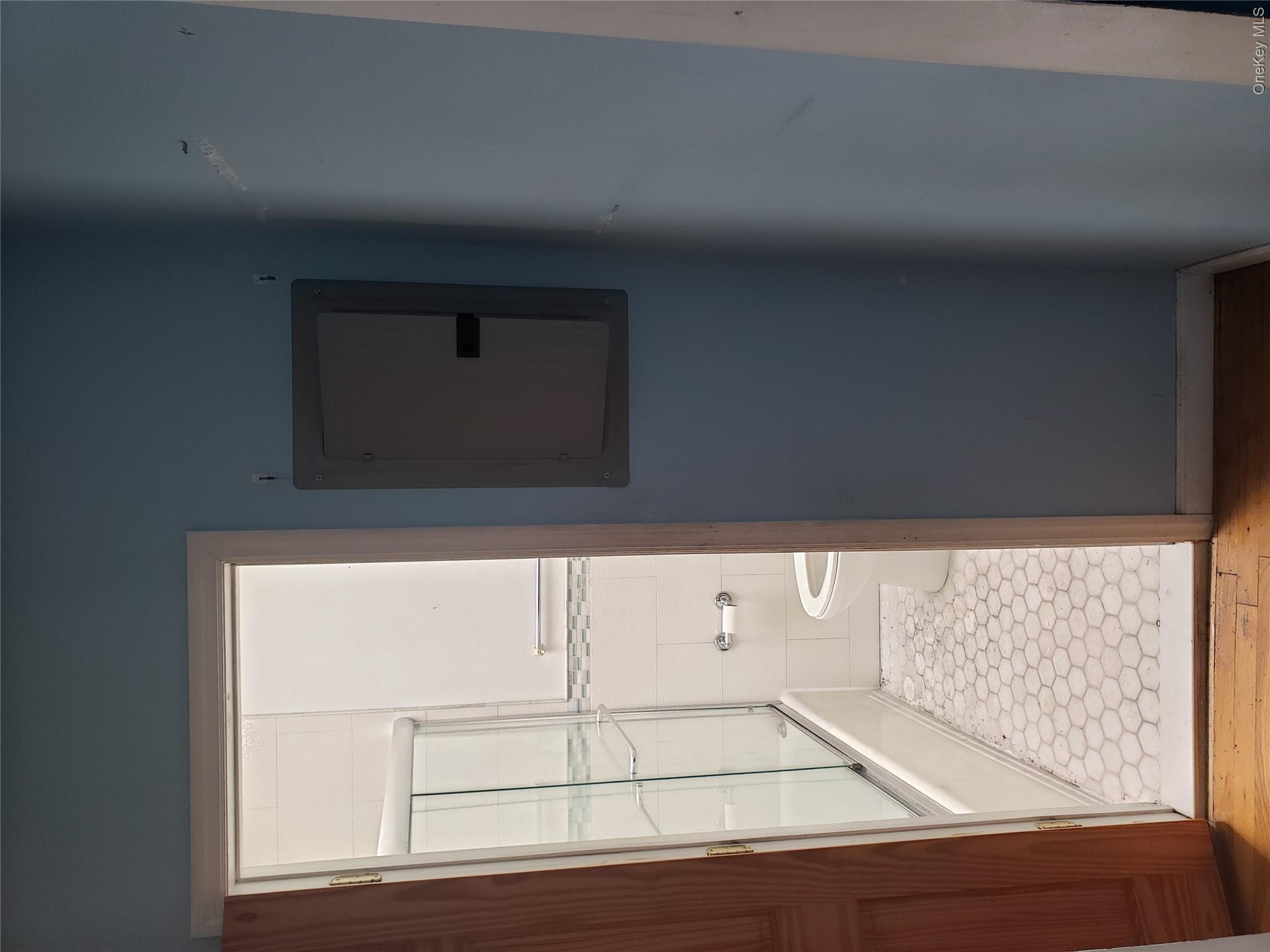 14527 158th Street Property Photo 5