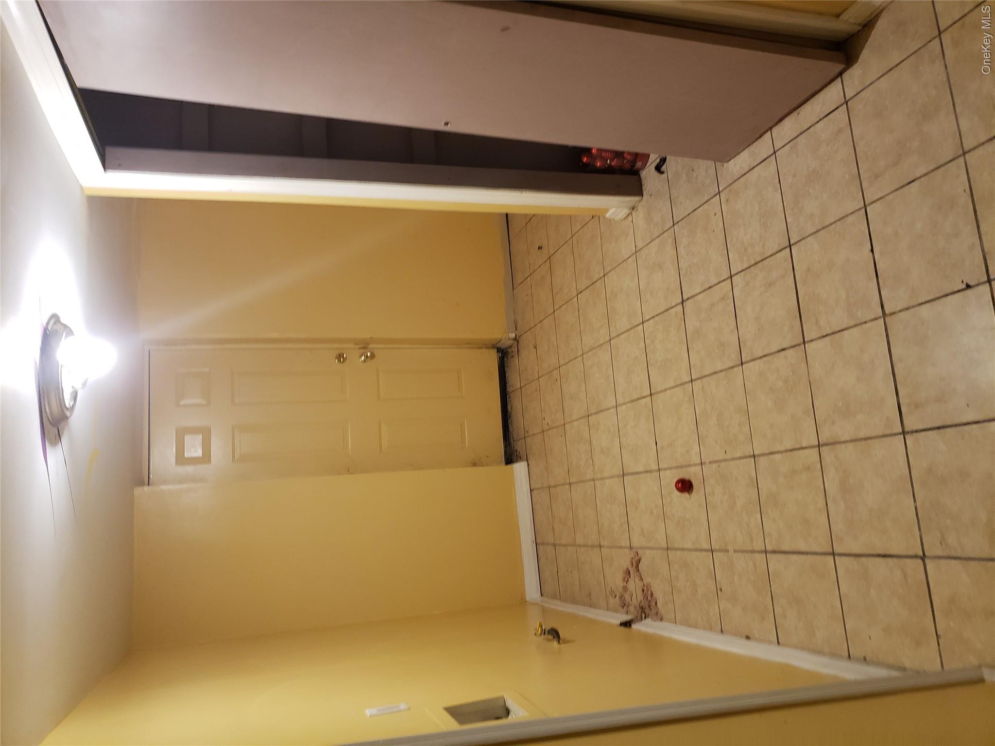 14527 158th Street Property Photo 9