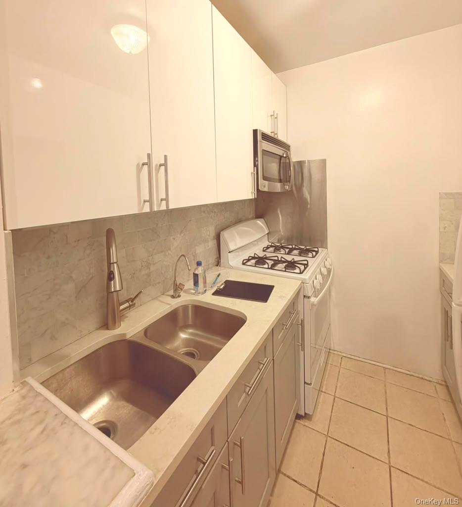 65-70 Booth Street 2b Property Photo 9