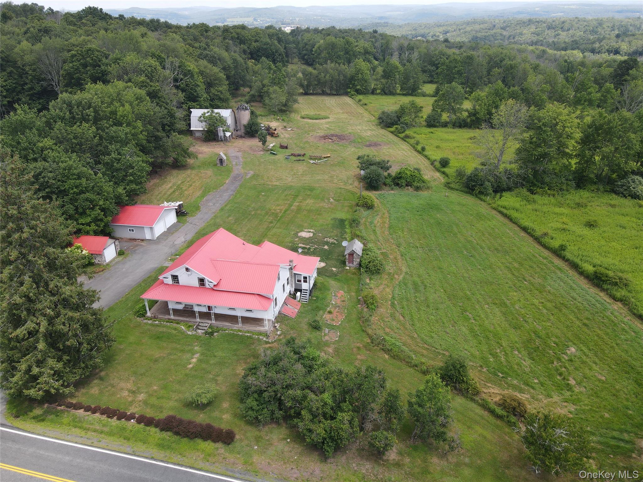 1103 County Road 114 Property Photo 3