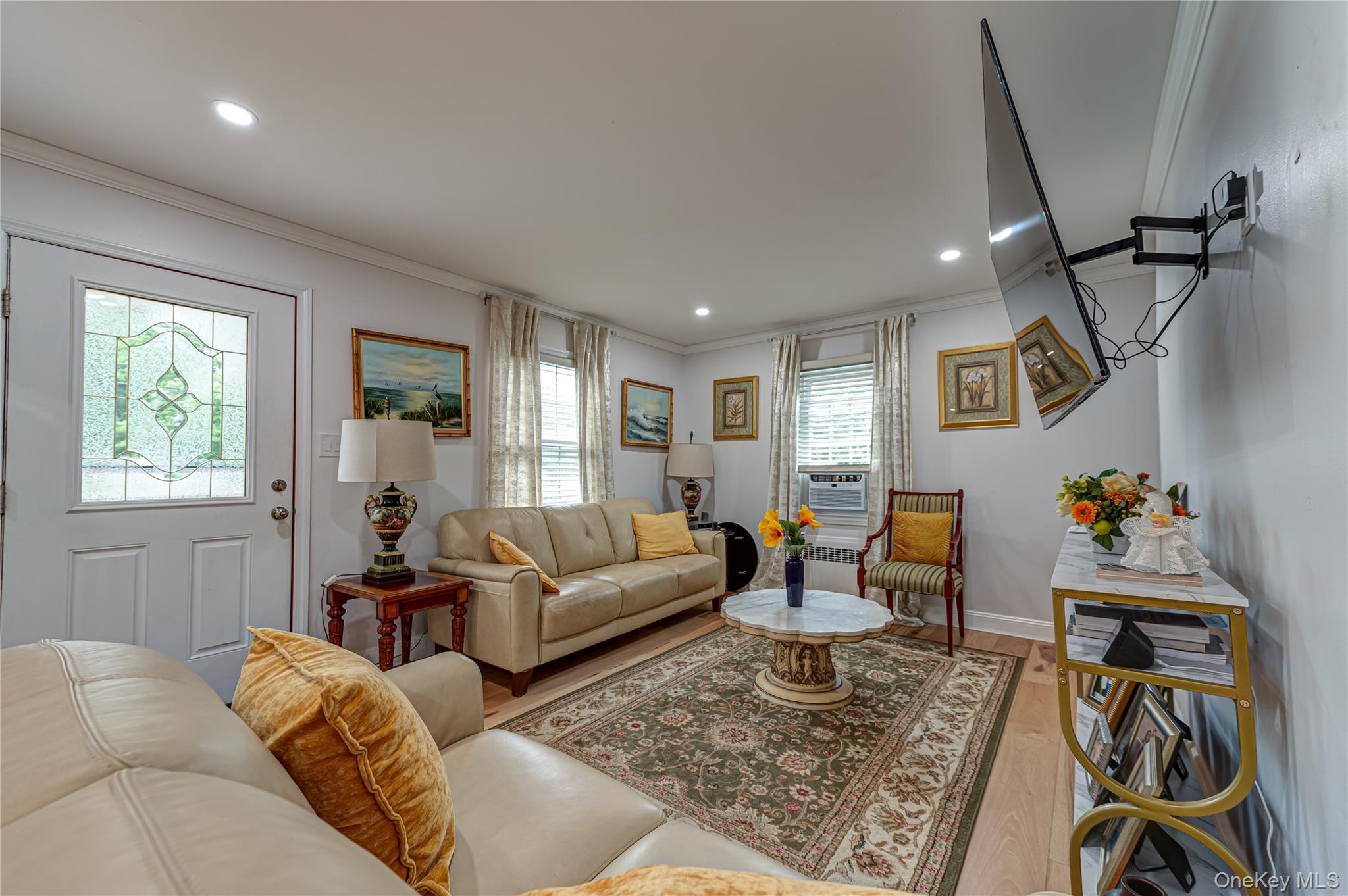 309 Laurel Road Property Photo 4