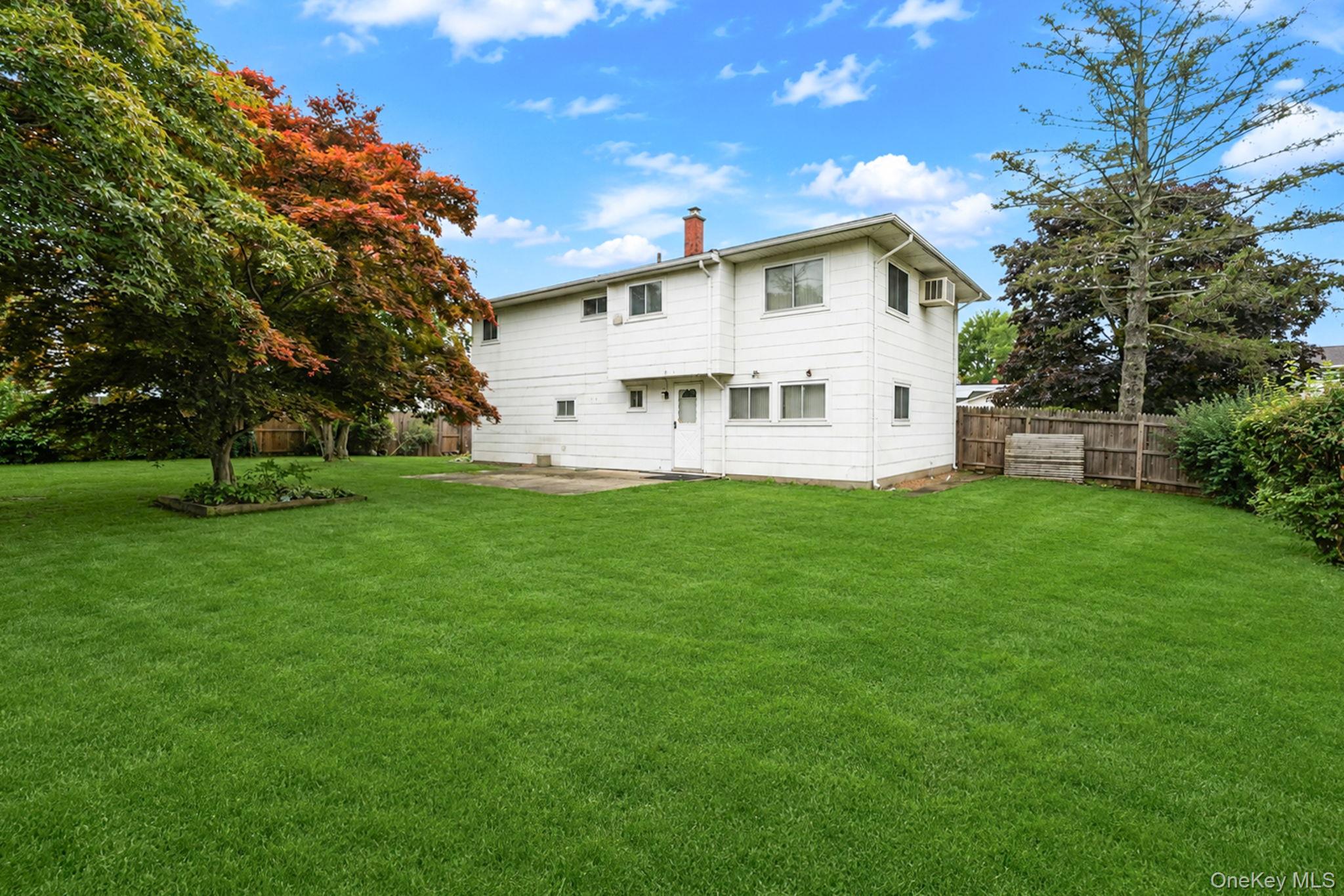 192 Hancock Street Property Photo 4