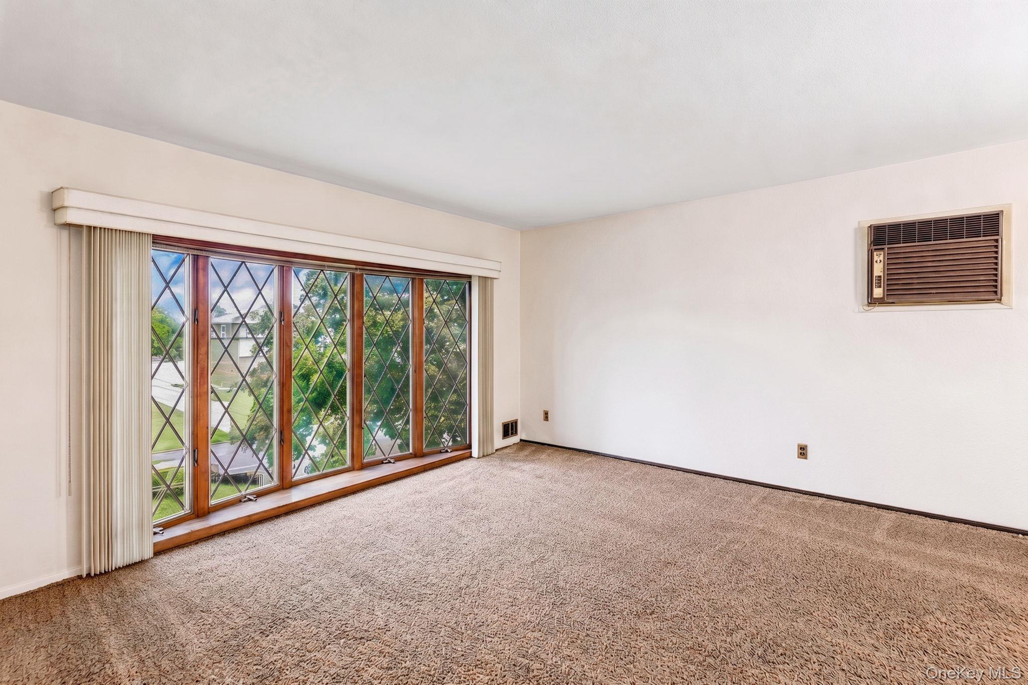 192 Hancock Street Property Photo 12