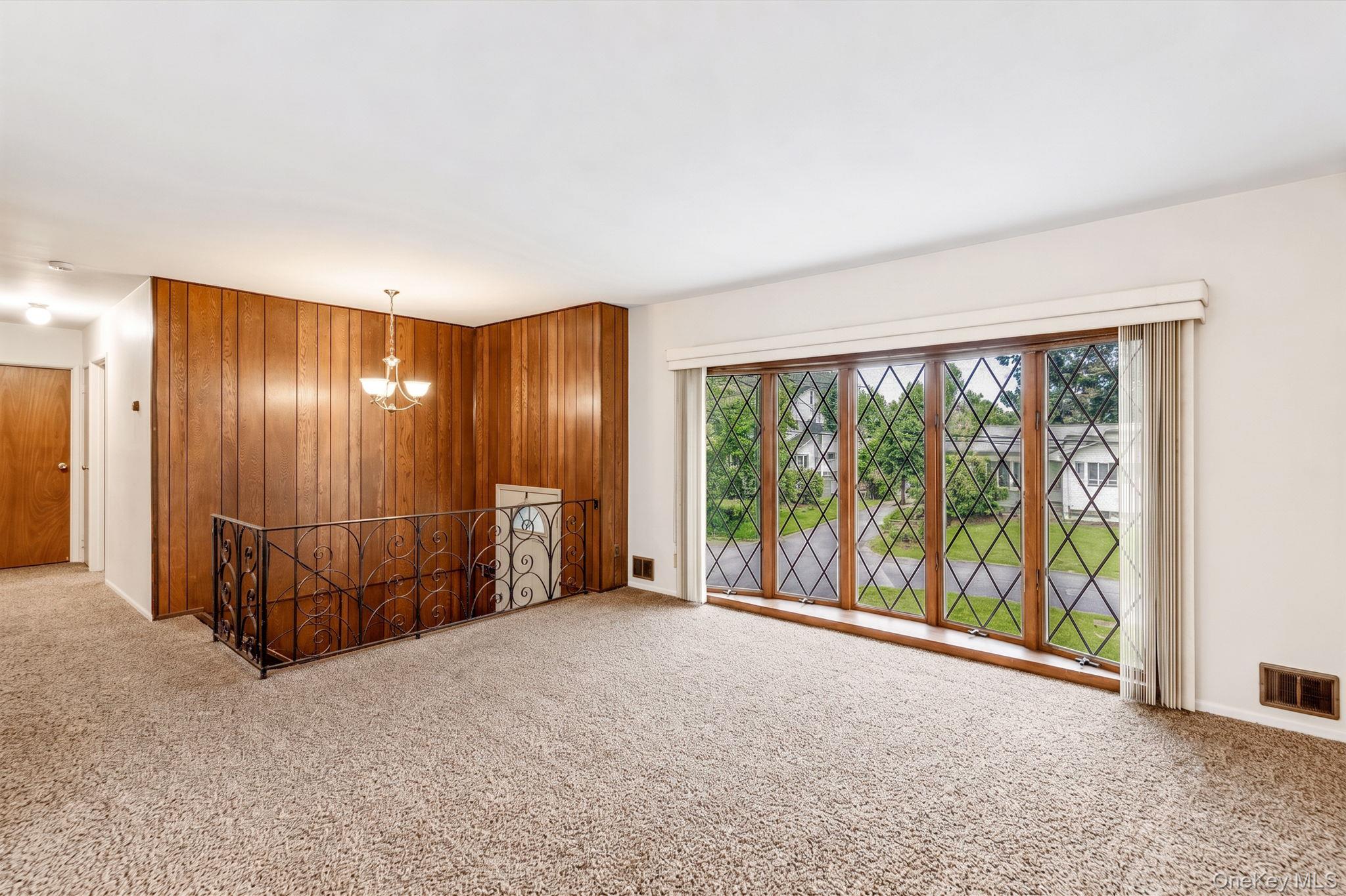 192 Hancock Street Property Photo 13