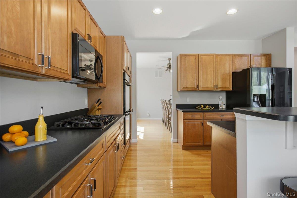 236 Buttonwood Way Property Photo 17