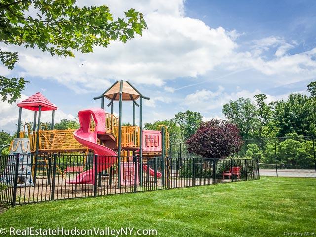 236 Buttonwood Way Property Photo 46