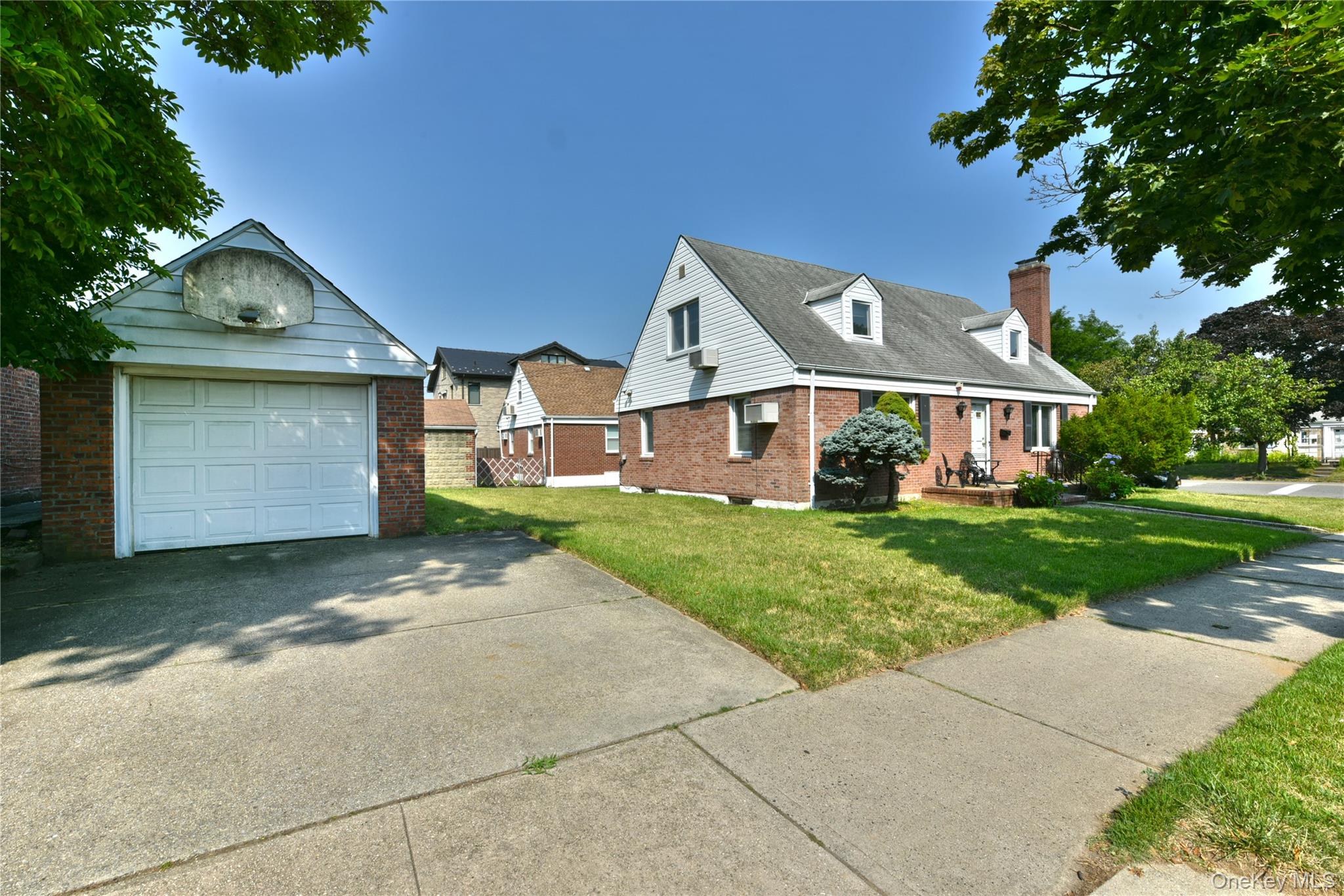 18418 69th Avenue Property Photo 2