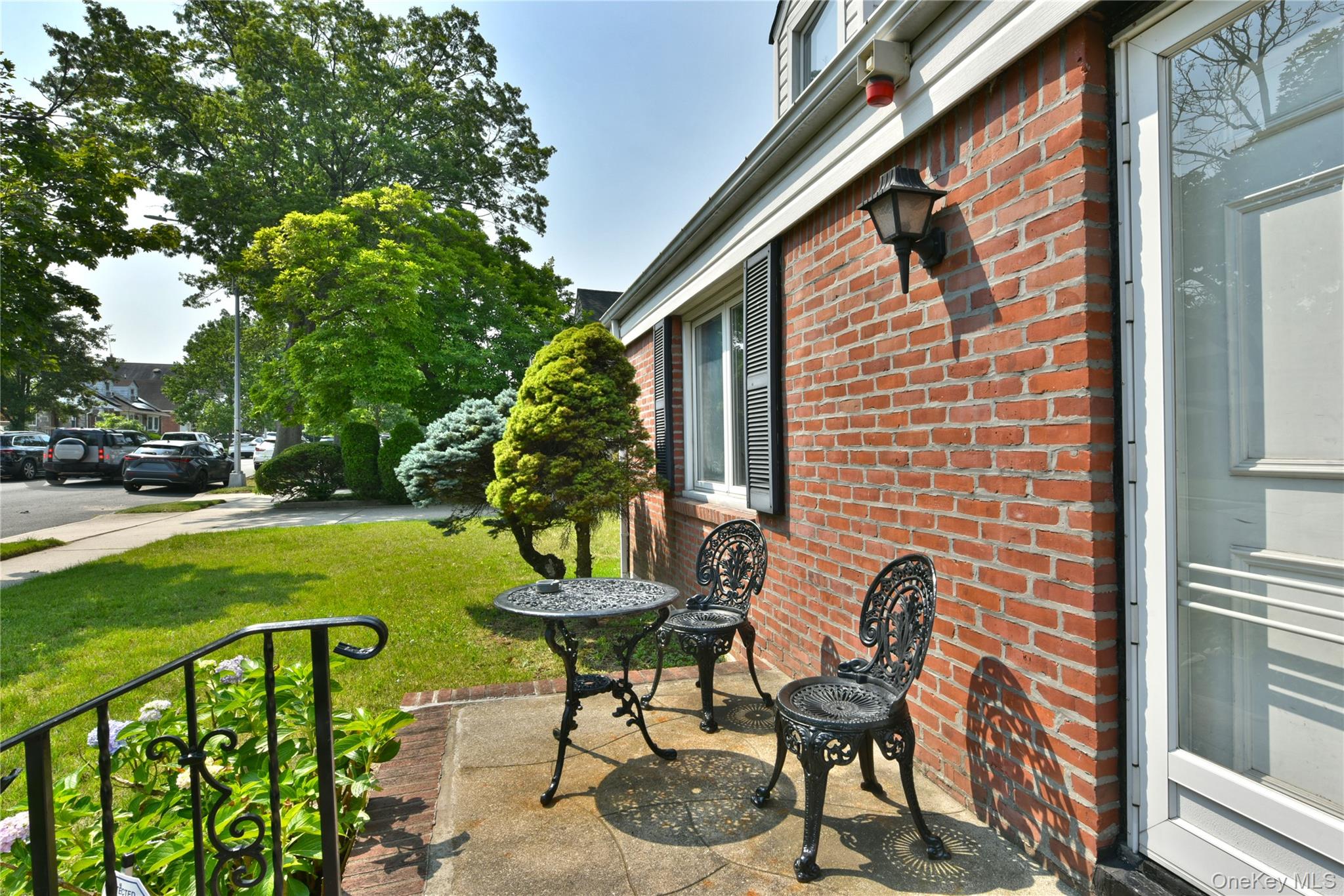 18418 69th Avenue Property Photo 4