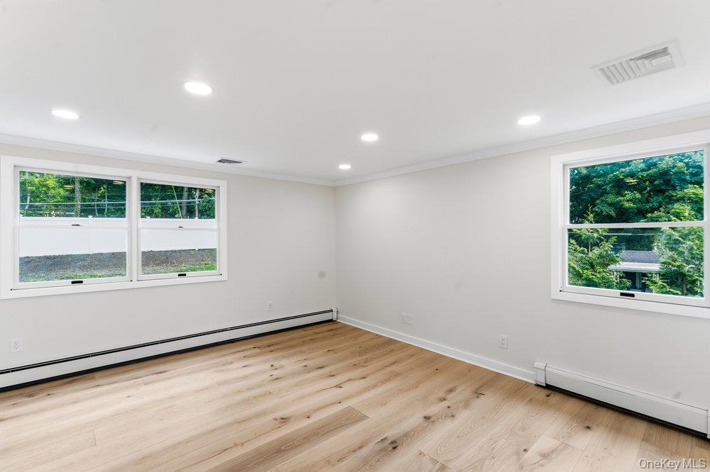 12 E Park Drive Property Photo 28