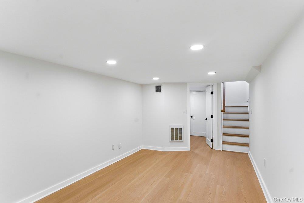12 E Park Drive Property Photo 40