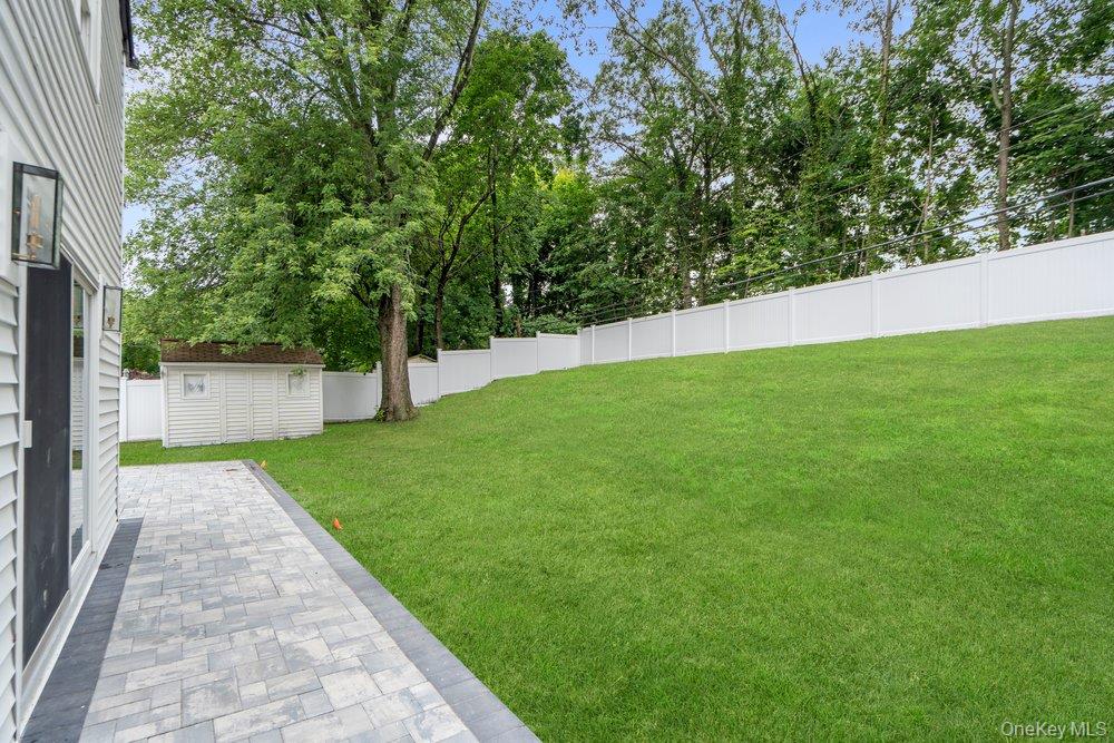 12 E Park Drive Property Photo 42
